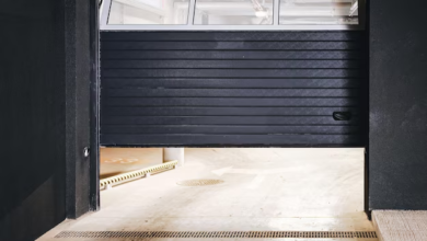 When to Call for Emergency Garage Door Repair